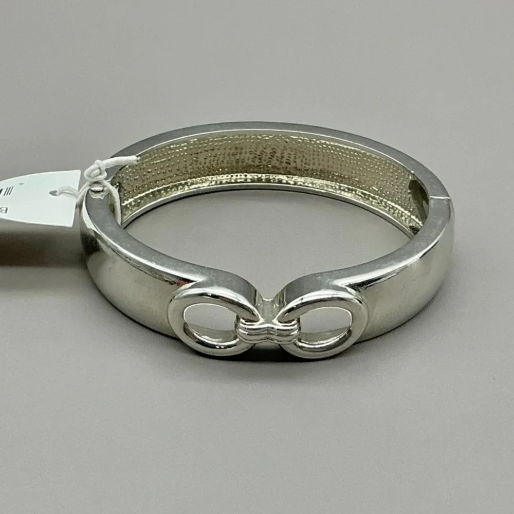 Banana Republic Bracelet Womens Silver Tone Interlocking Link Hinge Bangle 7